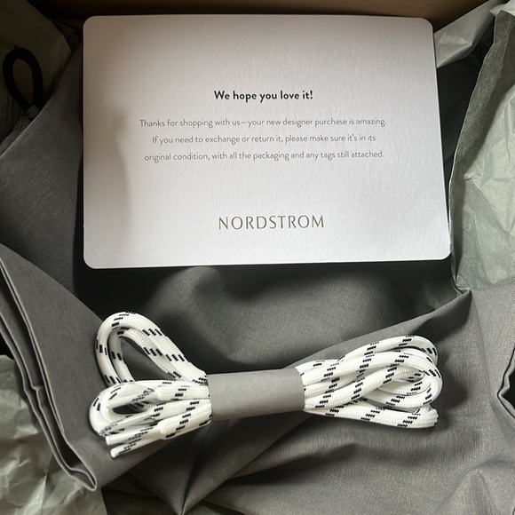 Balenciaga Triple S sneakers - AUTHENTIC - Picture 6 of 7